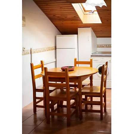 מלון דירות Santa Justa 3*