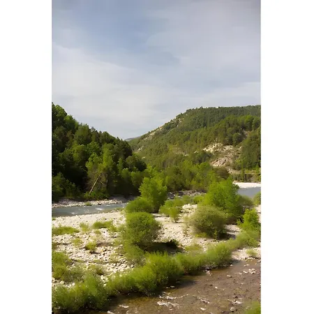 Santa Justa Apart Otel Hospital (Huesca)